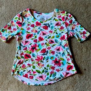 Floral nice tee!
